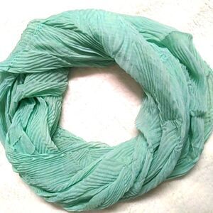 NWOT - Lightweight Soft & Semi Sheer Mint Green Infinity Scarf